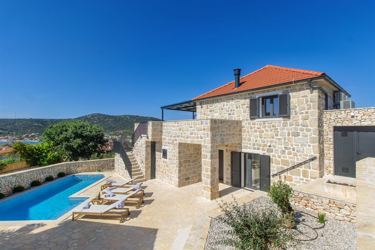 Villa Mare in Vinisce, Croatia